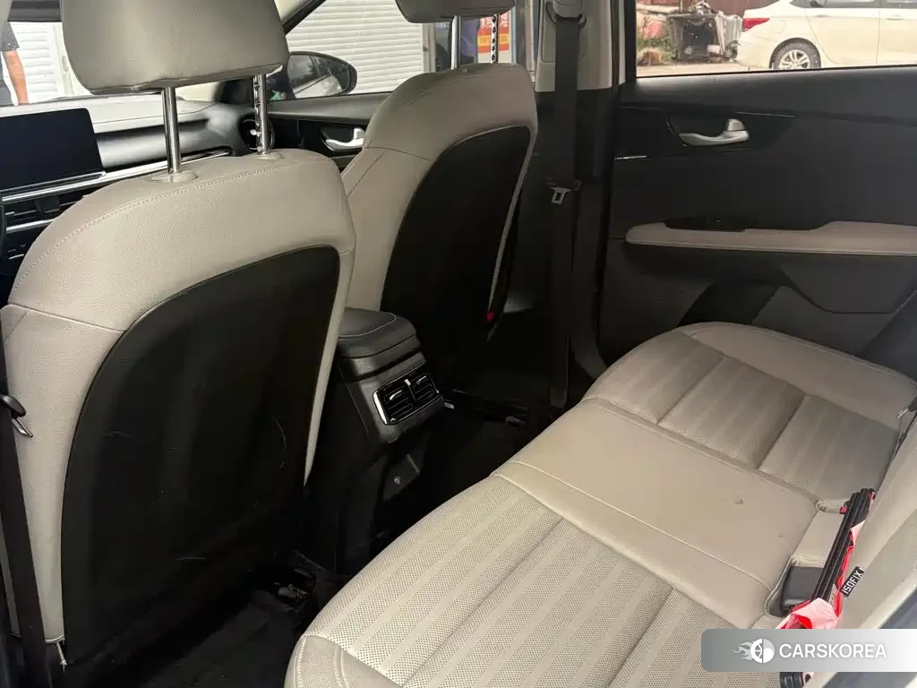 Kia K3 2023 Белый из Китая