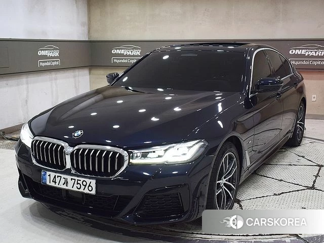 BMW 5 Series (G30) 2020 Черный из Кореи