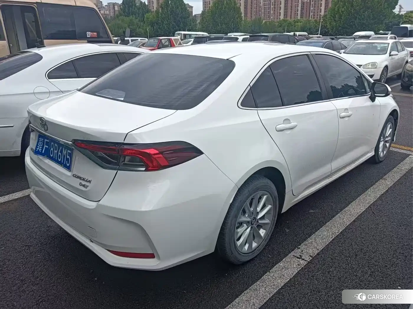 Toyota Corolla 2022 Белый из Китая