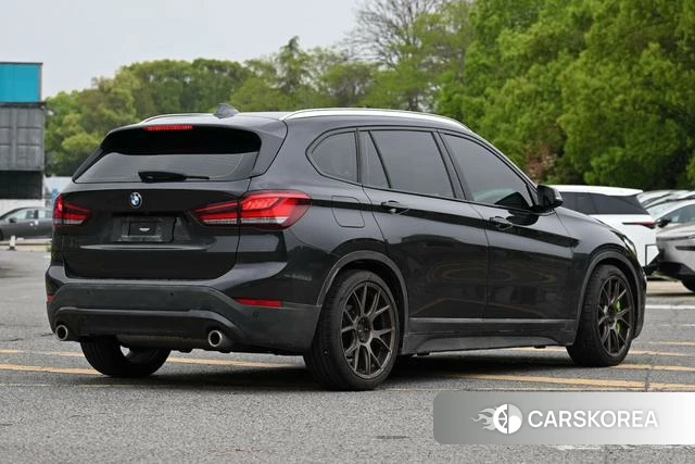 BMW X1 2022 Черный из Китая