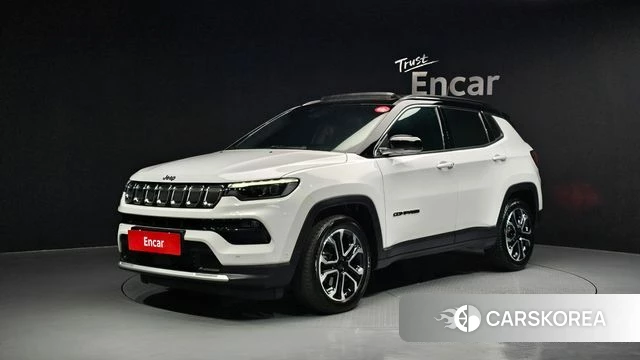 Jeep Compass 2nd Generation 2022 Белый из Кореи