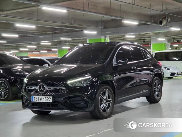 Mercedes-Benz GLA - Class H247 2024 Черный из Кореи