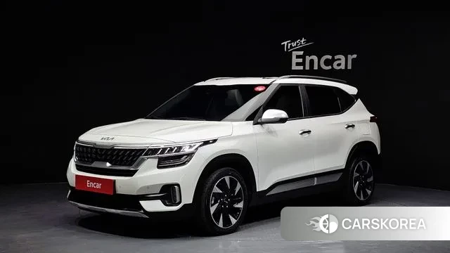 Kia Seltos 2022 Белый из Кореи