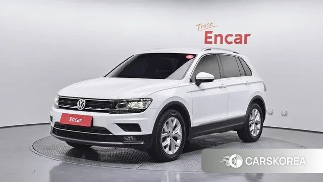 Volkswagen Tiguan second Generation 2020 Белый из Кореи