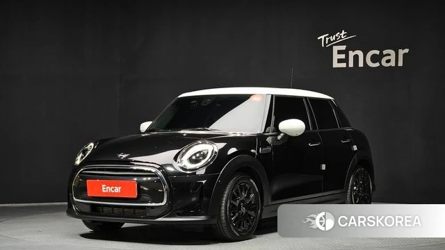 Mini Cooper 2023 Черный из Кореи