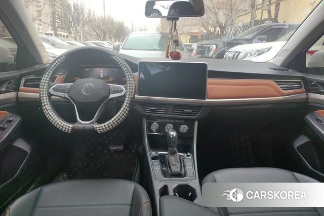 Volkswagen Bora 2023 Белый из Китая