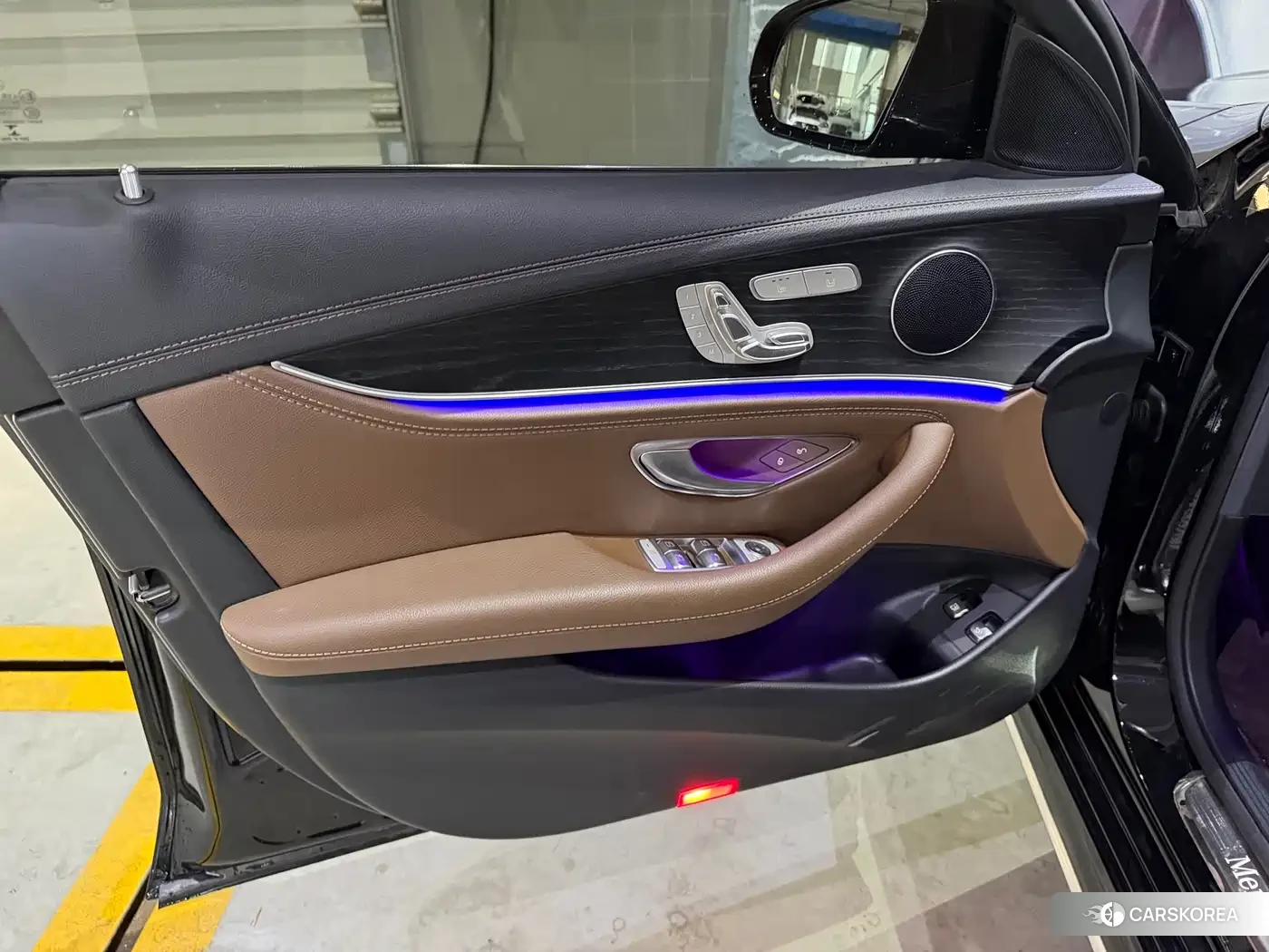 Mercedes-Benz E-class New Energy 2023 Черный из Китая