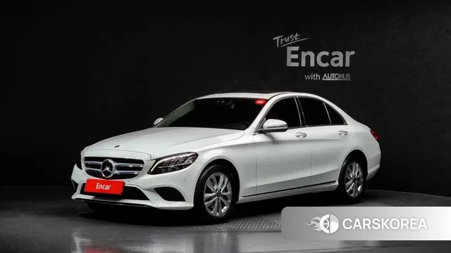 Mercedes-Benz C-Class W205 2020 Белый из Кореи
