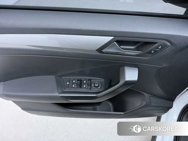 Volkswagen Exploring songs 2021 Белый из Китая