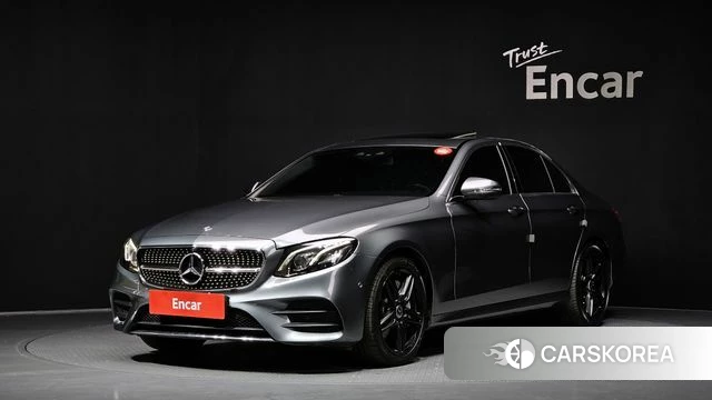 Mercedes-Benz E-Class W213 2018 Серый из Кореи