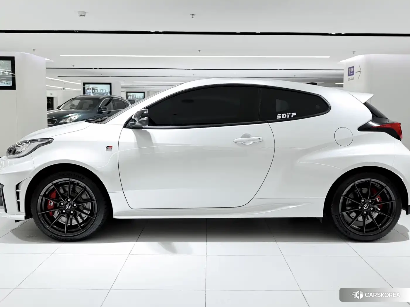 Toyota GR Yaris 2026 Белый из Китая