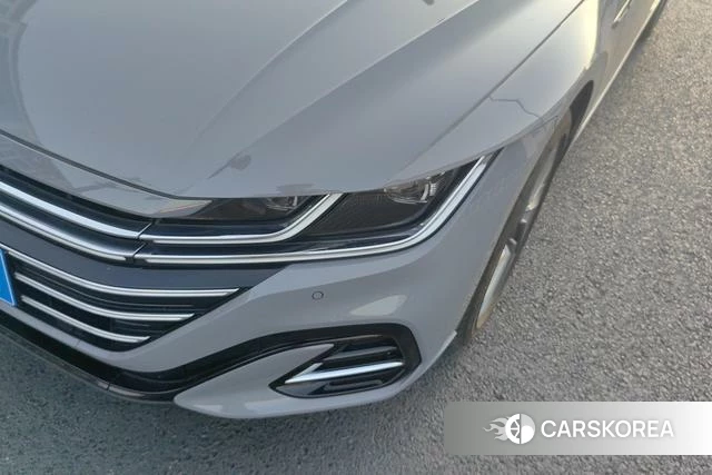 Volkswagen CC 2025 Темно-серый из Китая