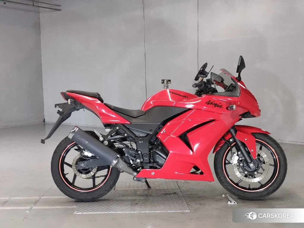 Проданный Kawasaki NINJA 250R 2012 из Японии, фото 2
