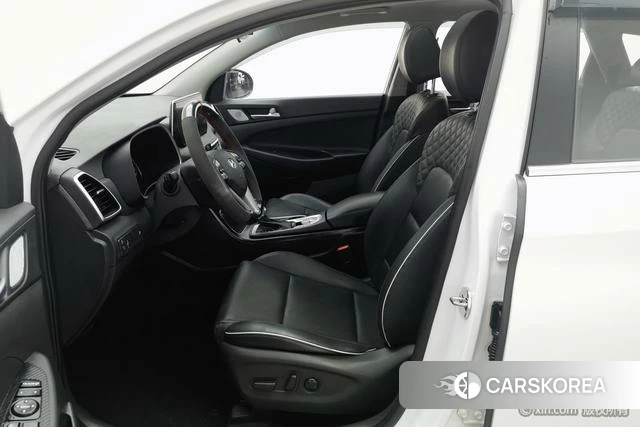 Hyundai Tucson 2019 Белый из Китая