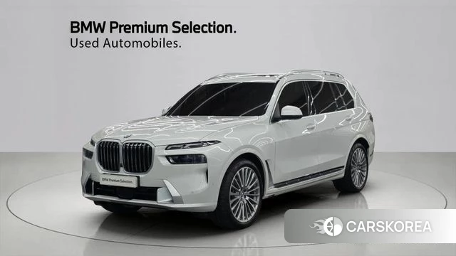 BMW X7 (G07) 2025 Белый из Кореи