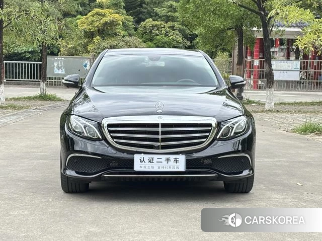 Mercedes-Benz E-class 2020 Черный из Китая