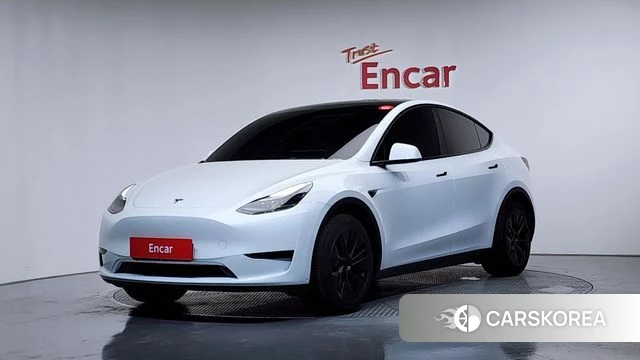 Tesla Model Y 2025 Белый из Кореи