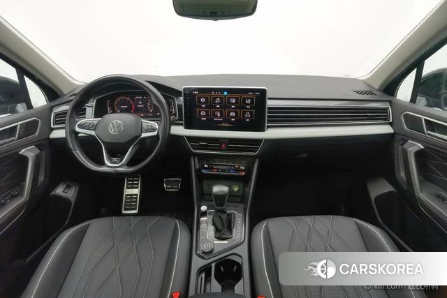 Volkswagen Tiguan L 2023 Черный из Китая