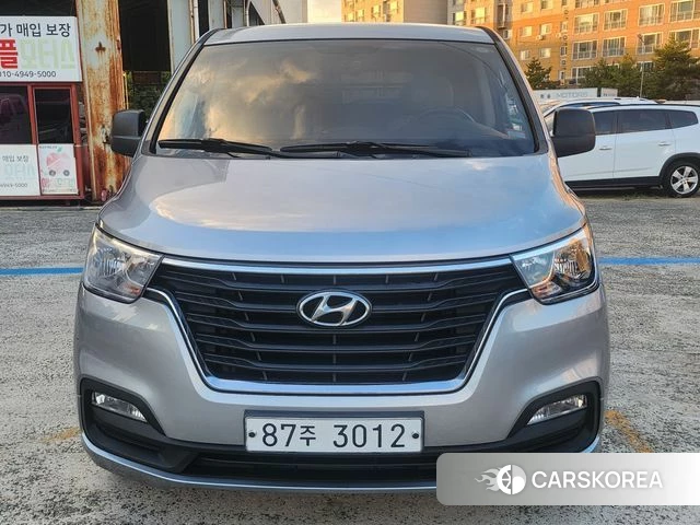 Hyundai The New Grand Starex 2019 Серебряный из Кореи