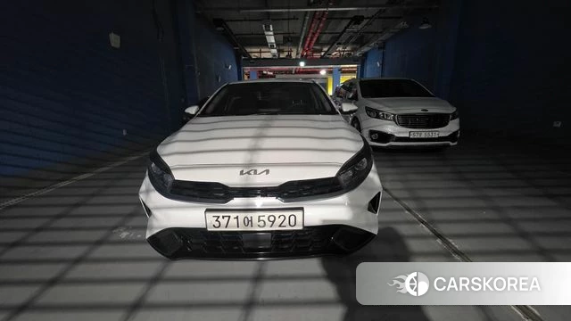 Kia The New K3 2nd generation 2021 Белый из Кореи