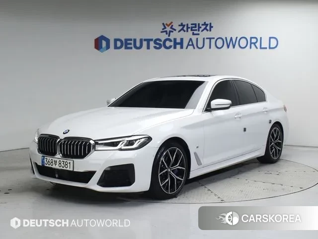 BMW 5 Series (G30) 2022 Белый из Кореи