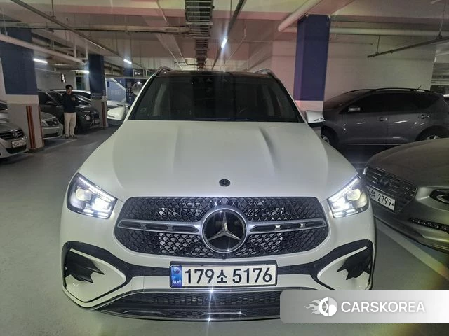 Mercedes-Benz GLE-Class W167 2024 Жемчужный цвет из Кореи