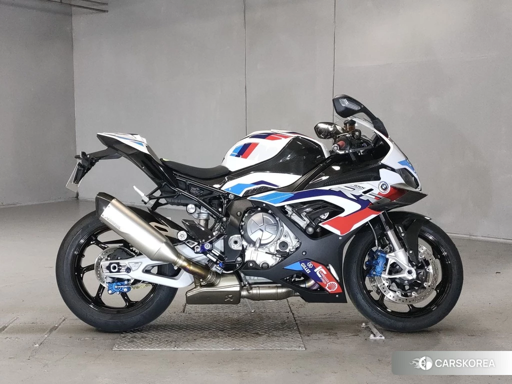 Проданный BMW M1000RR 2022 из Японии, фото 2