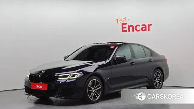 BMW 5 Series (G30) 2023 Черный из Кореи