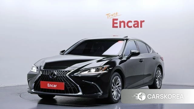 Lexus ES300h 7th generation 2023 Серый из Кореи