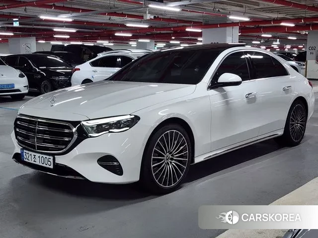 Mercedes-Benz E-Class W214 2024 Белый из Кореи