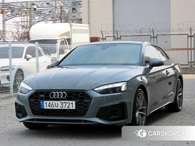 Audi A5 (F5) 2021 Небесно-голубой из Кореи