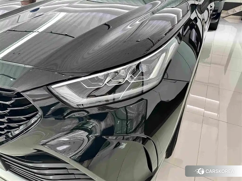 Toyota Crown 2024 Черный из Китая