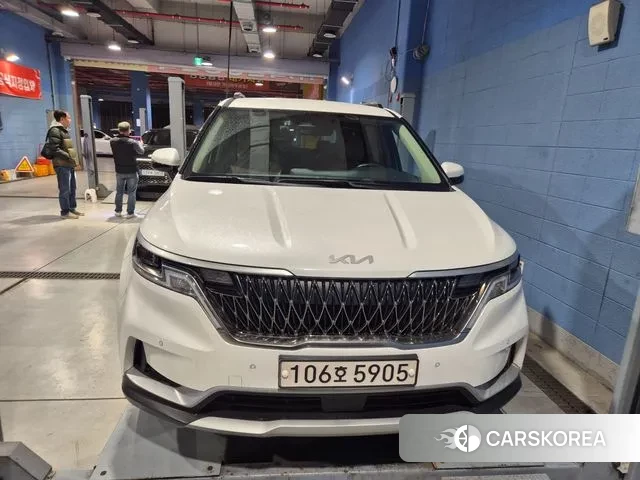 Kia Carnival 4th generation 2023 Белый из Кореи