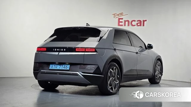 Hyundai Ionic 5 2021 Серебристо-серый из Кореи
