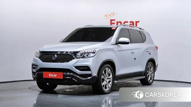 Ssangyong G4 Rexton 2018 Серебристо-серый из Кореи