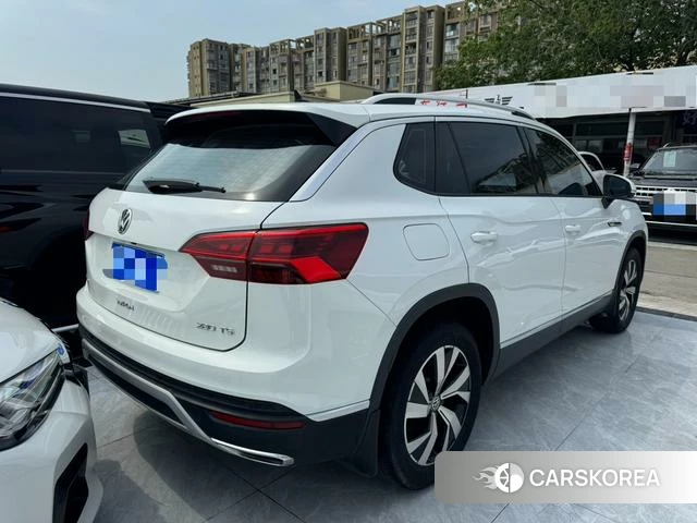 Volkswagen Tanyue 2021 Белый из Китая