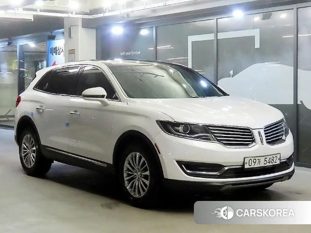 Lincoln MKX 2nd Generation 2018 Белый из Кореи