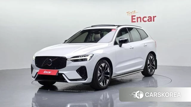 Volvo XC60 second Generation 2025 Белый из Кореи