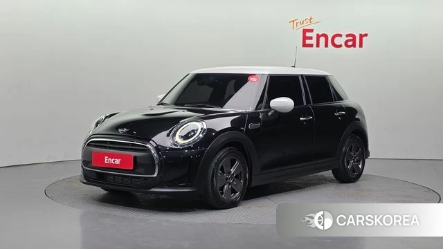 Mini Cooper 2023 Черный из Кореи