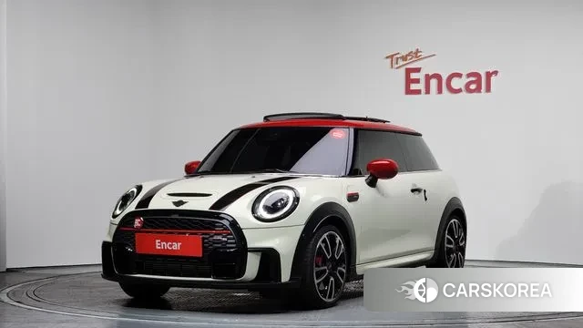 Mini Cooper S 2023 Жемчужный цвет из Кореи