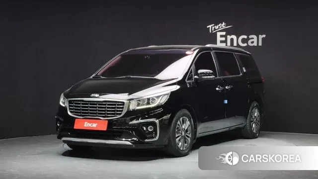 Kia The New Carnival 2018 Черный из Кореи
