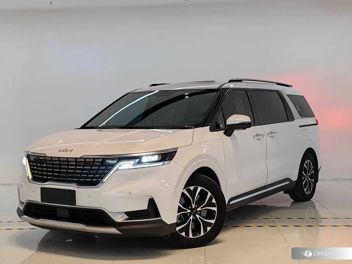 Kia Jiahua 2023 Белый из Китая