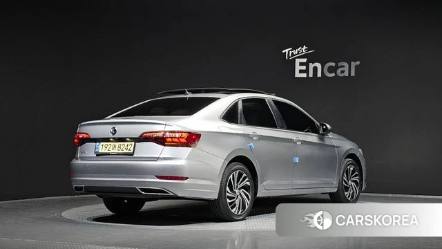 Volkswagen 7th Generation of Jetta 2021 Серебряный из Кореи
