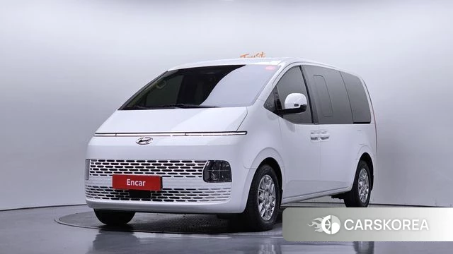 Hyundai Staria 2023 Белый из Кореи
