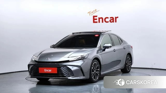 Toyota Camry (XV80) 2025 Серый из Кореи