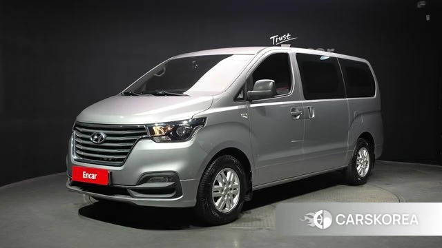 Hyundai The New Grand Starex 2021 Серебристо-серый из Кореи