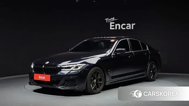 BMW 5 Series (G30) 2023 Черный из Кореи