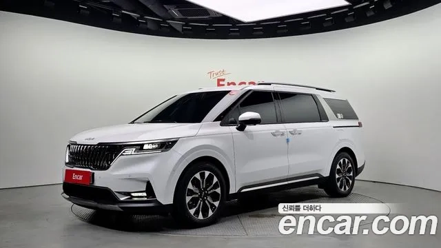 Kia Carnival 4th generation 2023 Белый из Кореи