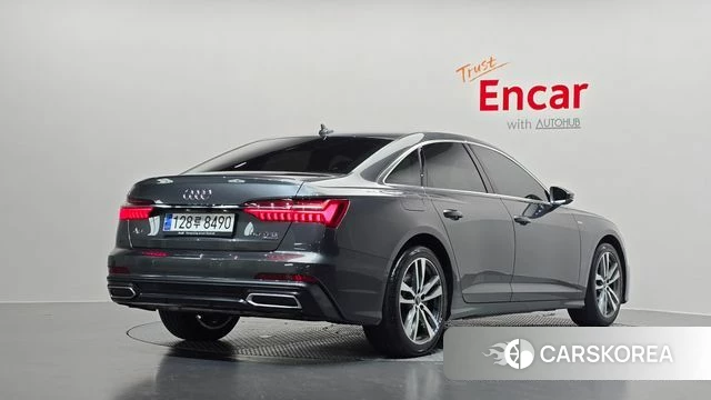 Audi A6 (C8) 2021 Серый из Кореи