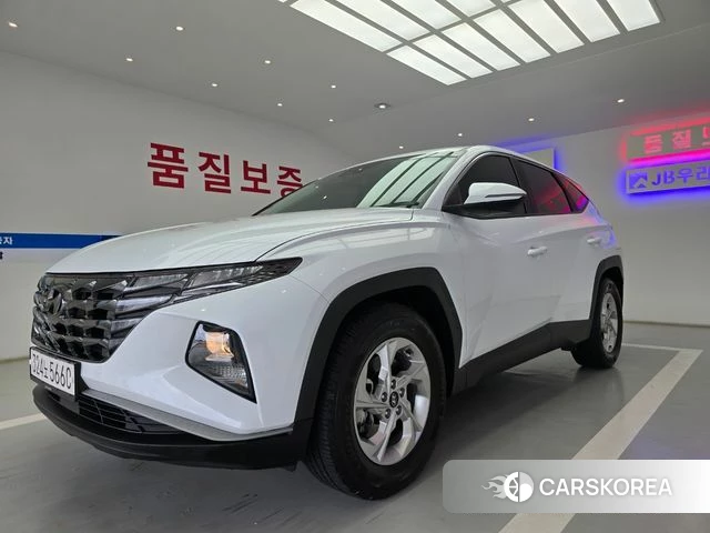 Hyundai Tucson (NX4) 2022 Белый из Кореи